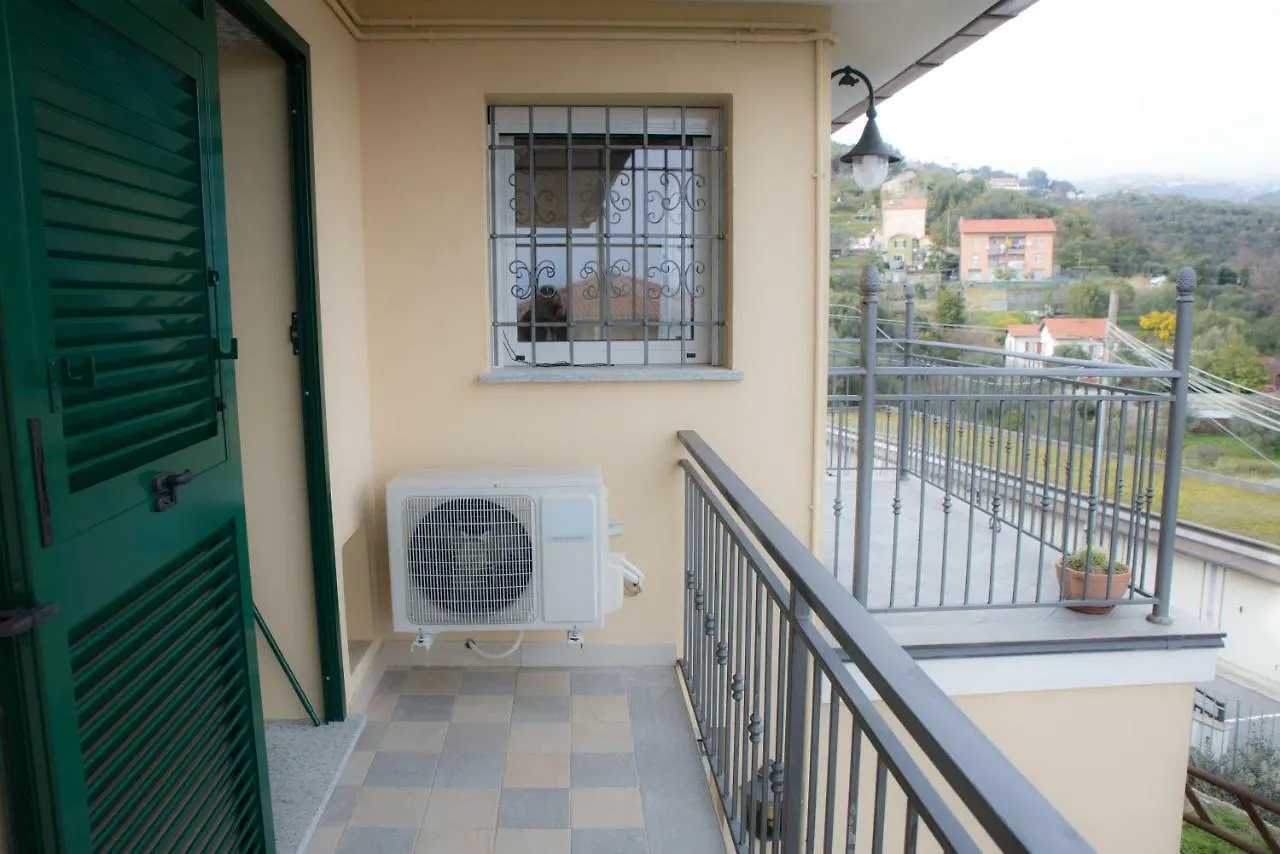 Brenin Apartment Varazze Italy